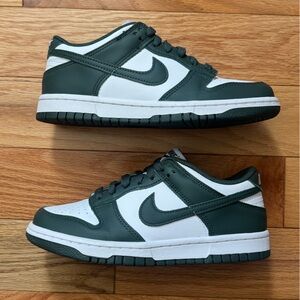 Nike Dunk Low Vintage Green